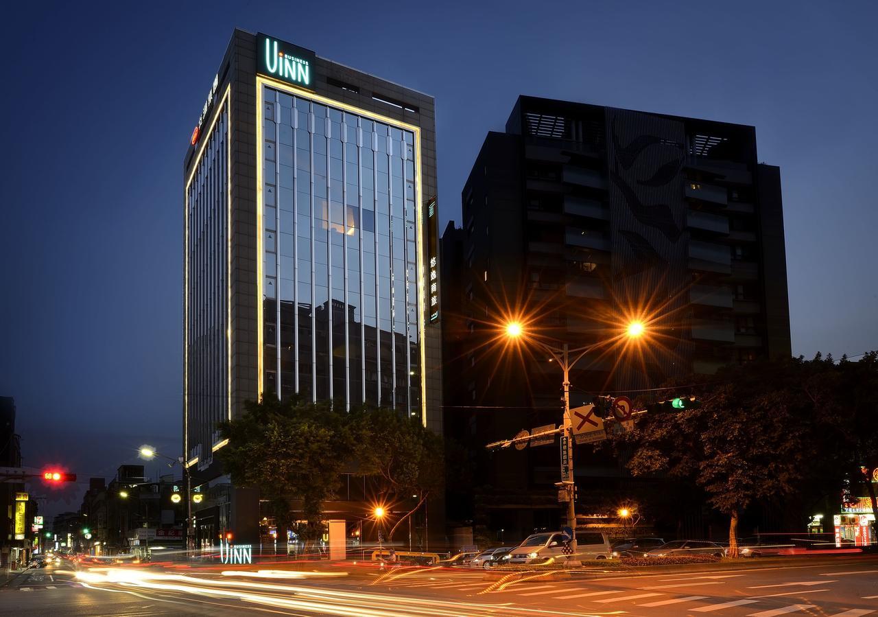 Uinn Business Hotel-Shihlin Тайпей Екстериор снимка