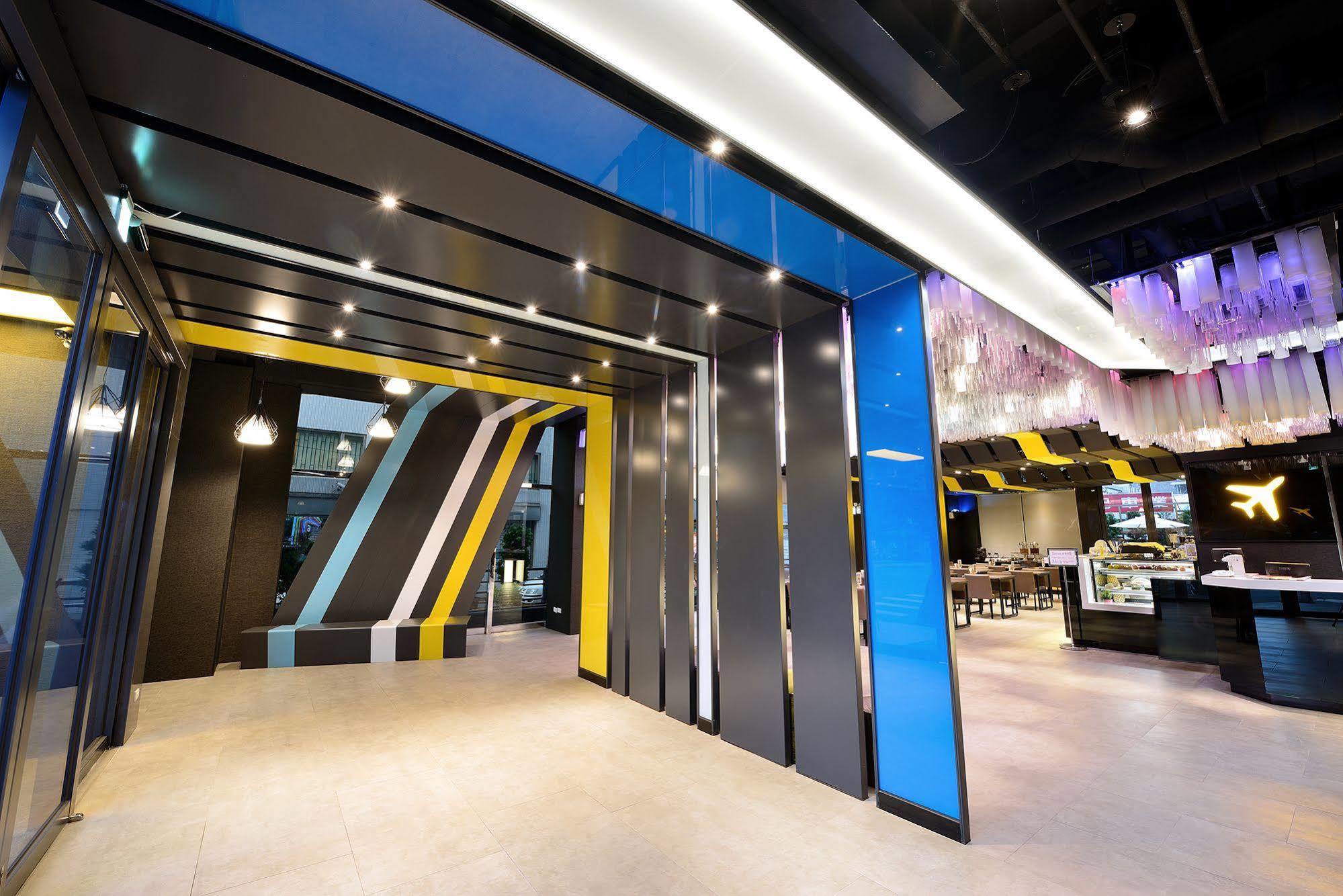 Uinn Business Hotel-Shihlin Тайпей Екстериор снимка